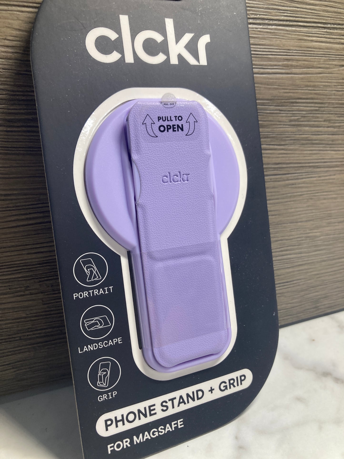 CLCKR Compact MagSafe Stand and
Grip- Purple