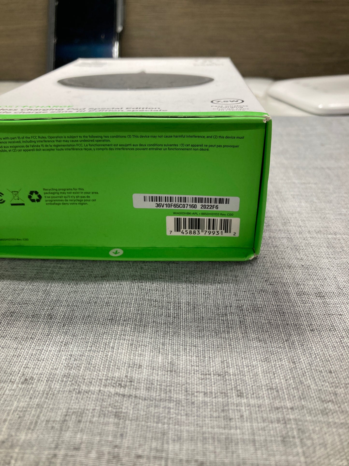 Belkin- BOOST CHARGE wireless charging Pad special Edition 7.5W