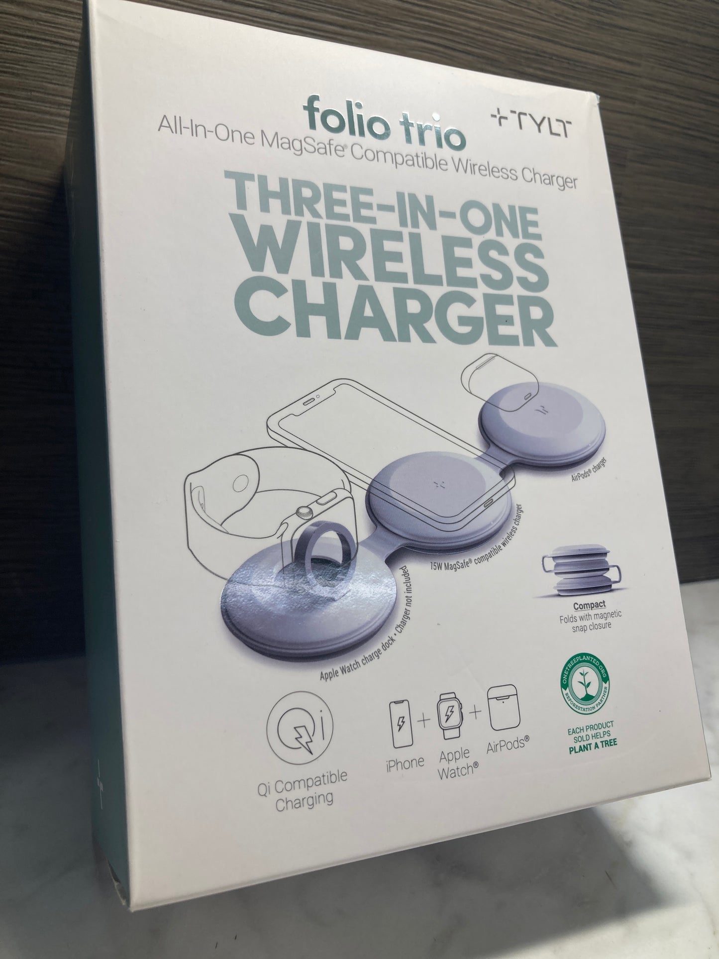 TYLT Folio Trio Three-in-one
Magnetic Wireless Charger 15W
Magsafe Compatible