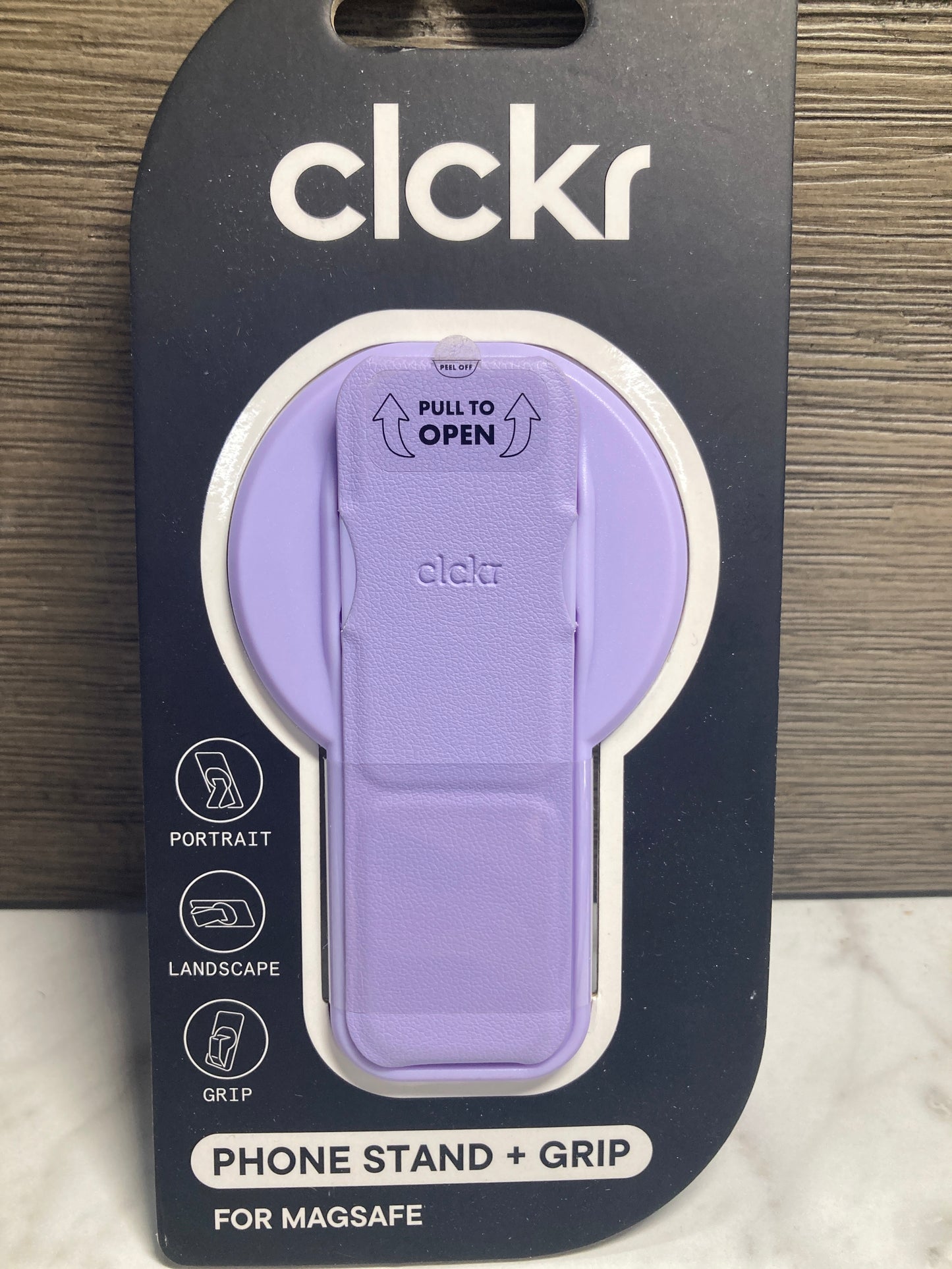 CLCKR Compact MagSafe Stand and
Grip- Purple