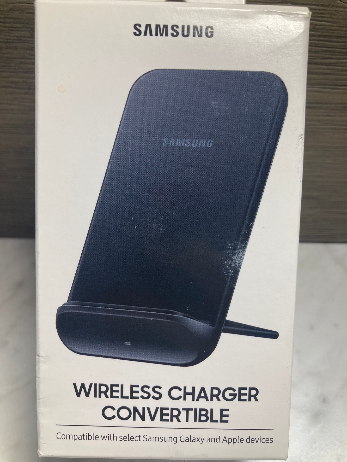 Samsung Official 15W 2019 Fast Charge 2.0 Wireless Charger
Stand Black
