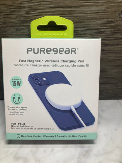 PureGear 15W Magnetic Fast Wireless Charging Pad- White